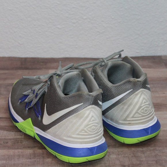 Nike Boys Kyrie 5 Wolf AQ2456-099 Grey Lime Blast Basketball Sneakers Size 6 Y - Picture 6 of 12